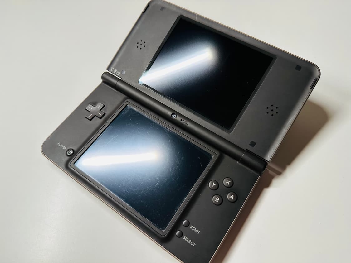 닌텐도 DSI LL 블랙 우고메모 내장판 판매 (2DS 식빵, 3DS) 상품이미지5