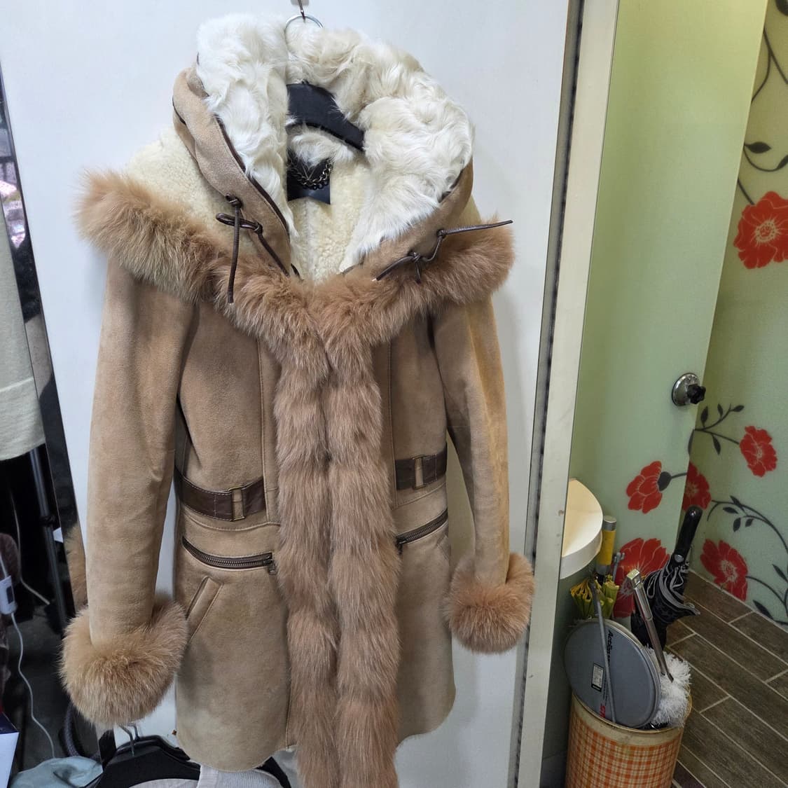 제시뉴욕 시어링 무스탕 상품이미지1