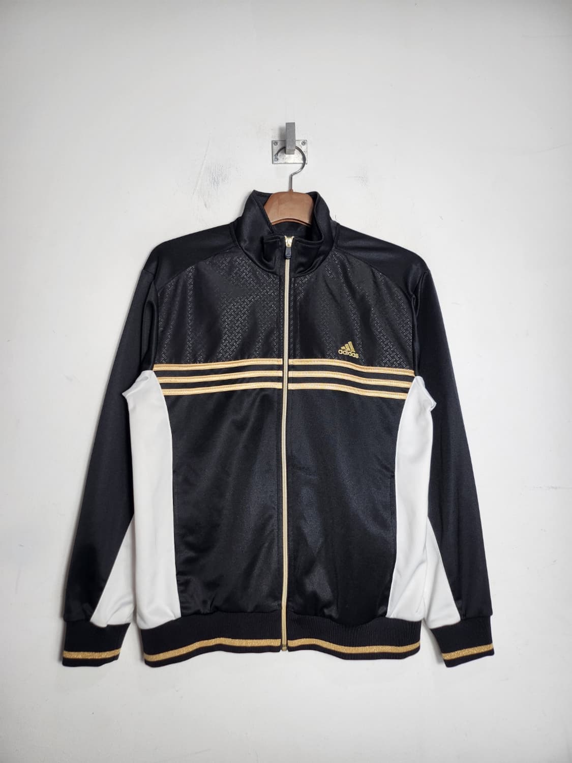아디다스 빈티지 골드 라인 트랙탑 져지 상품이미지1