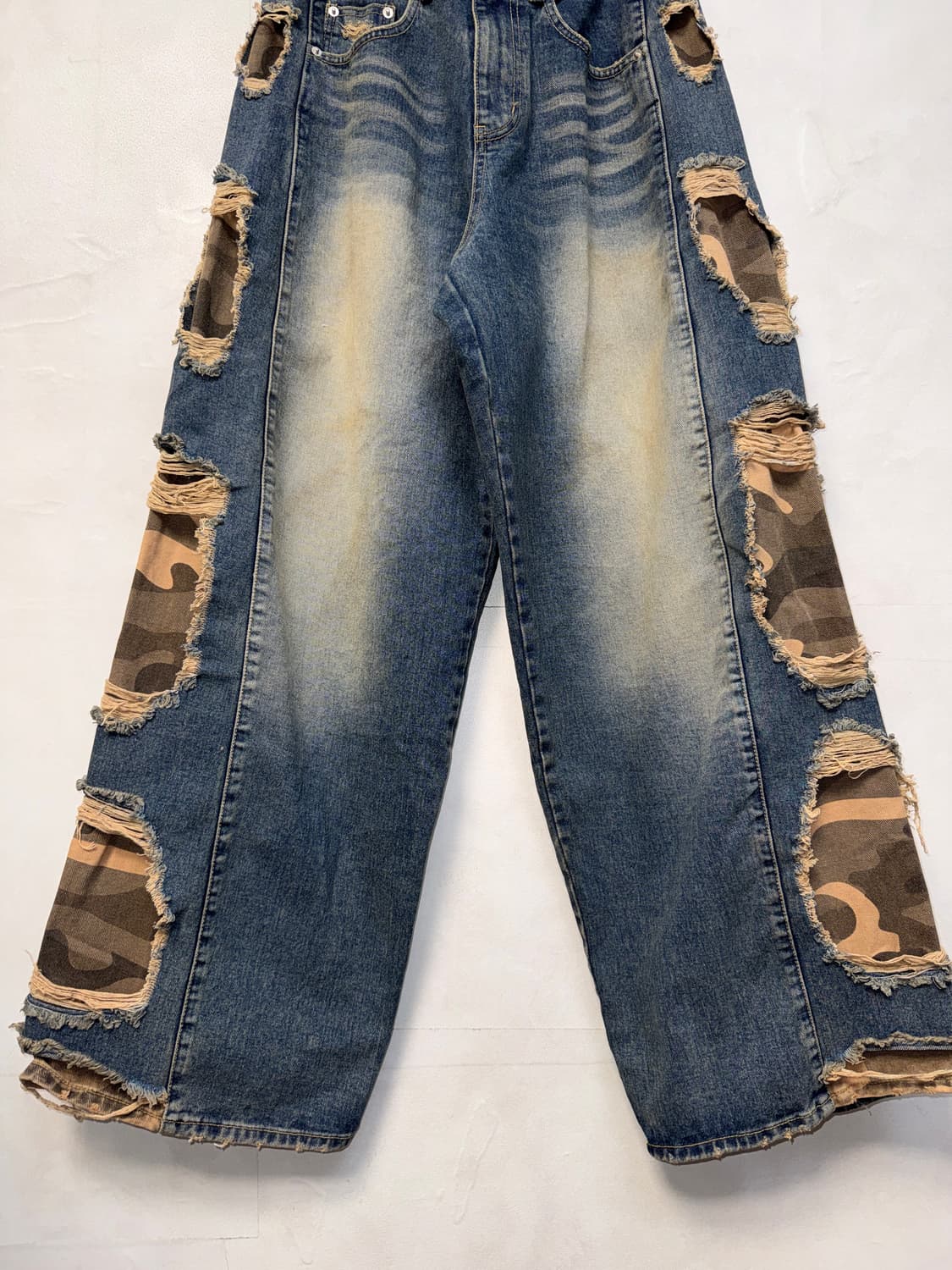 Washing denim destroyed camo 벌룬팬츠 상품이미지3