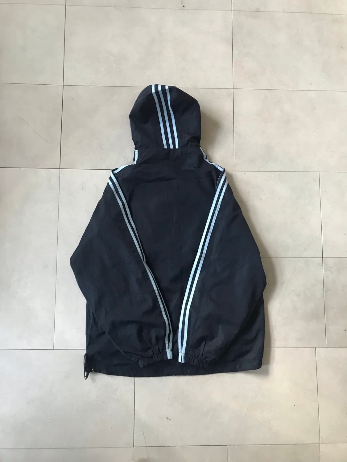 아디다스00s 네이비 연하늘 아노락 상품이미지7