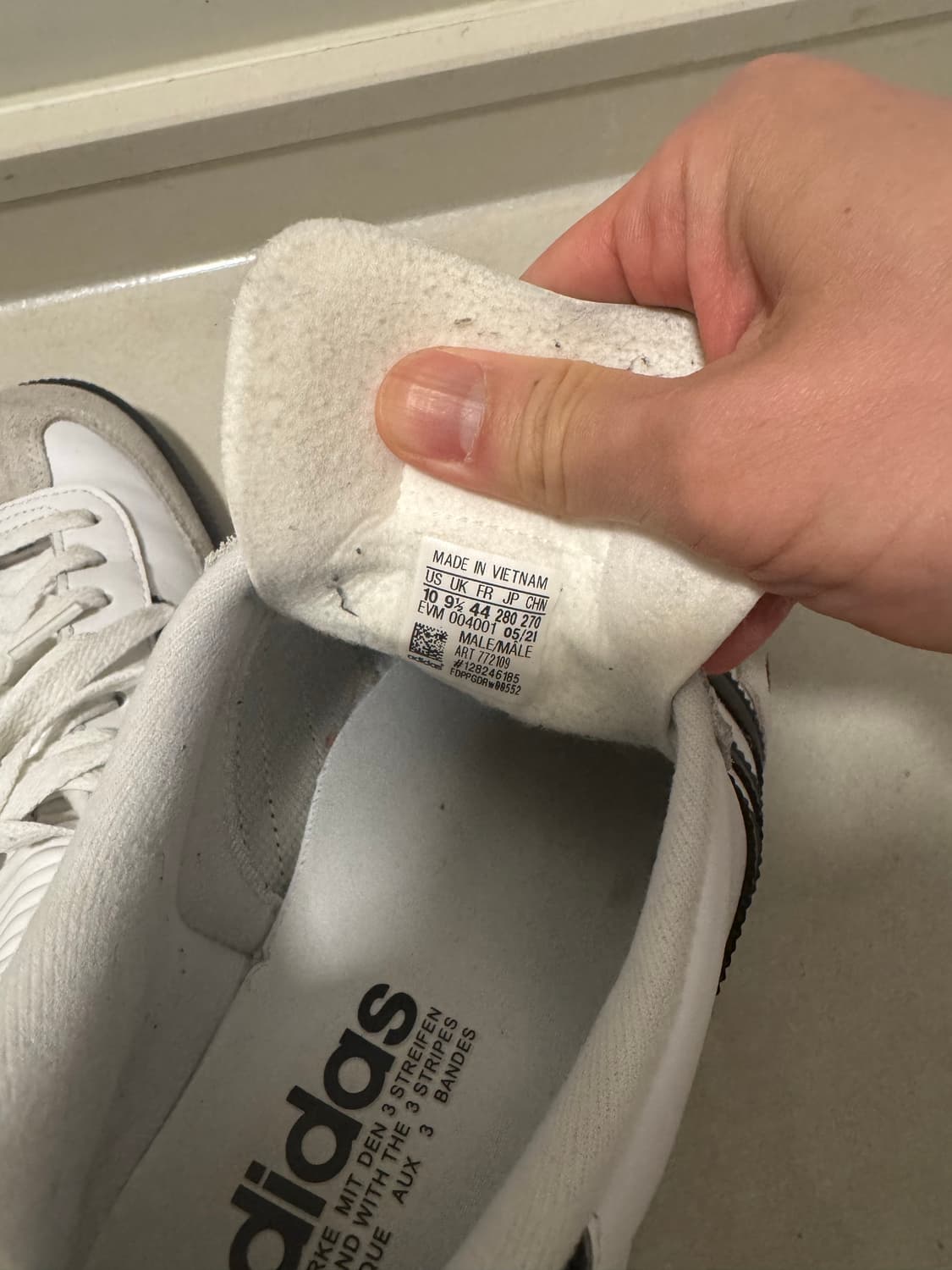 아디다스 삼바 클래식 US10 판매합니다  상품이미지5