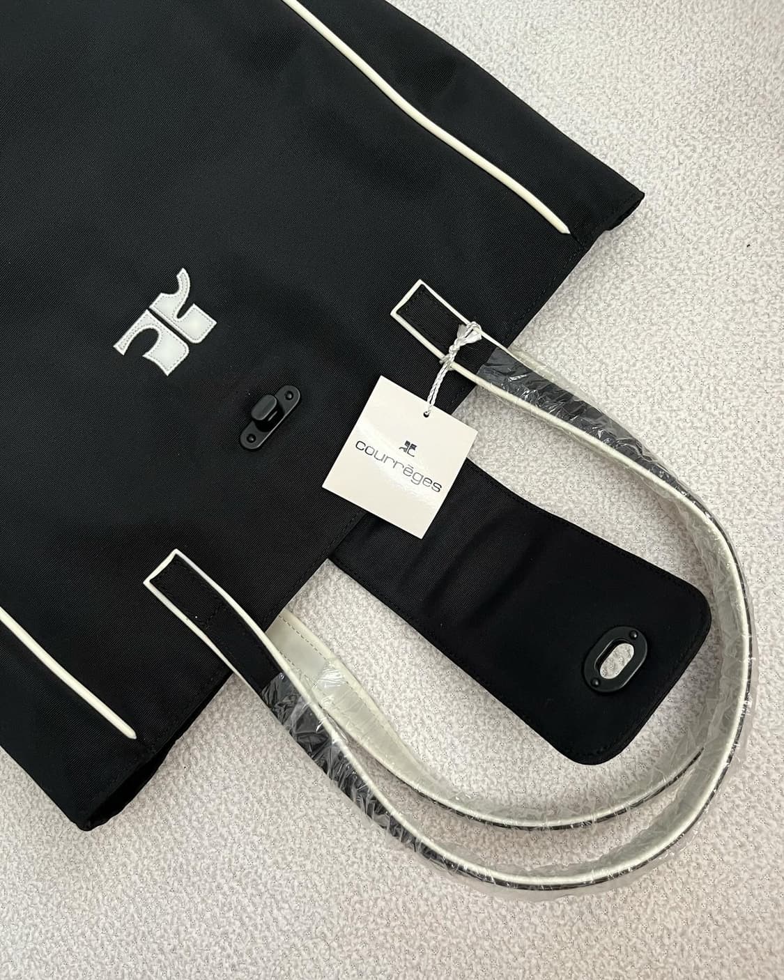 (택,새상품)꾸레쥬 숄더백 상품이미지7