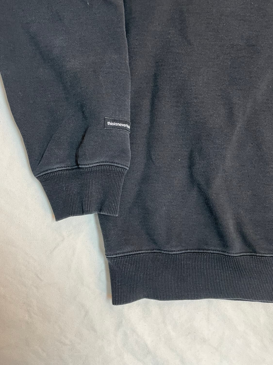 디스이즈네버댓 맨투맨 상품이미지8