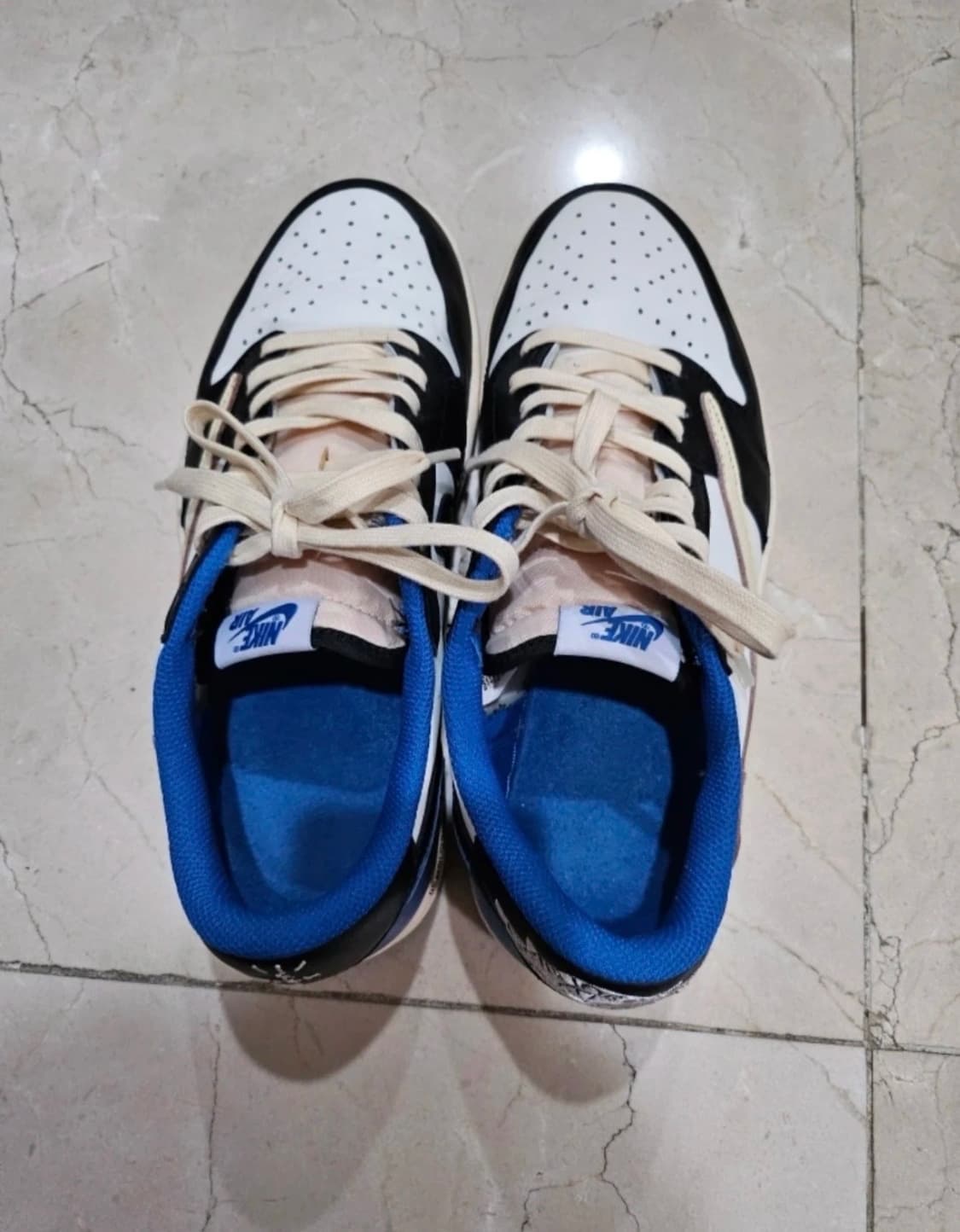 나이키 트래비스 스캇 단품 팝니다 상품이미지2