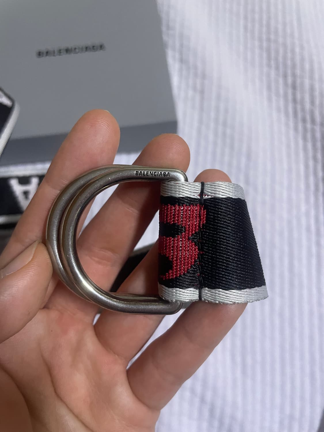 발렌시아가 D링 벨트 판매합니다 상품이미지3