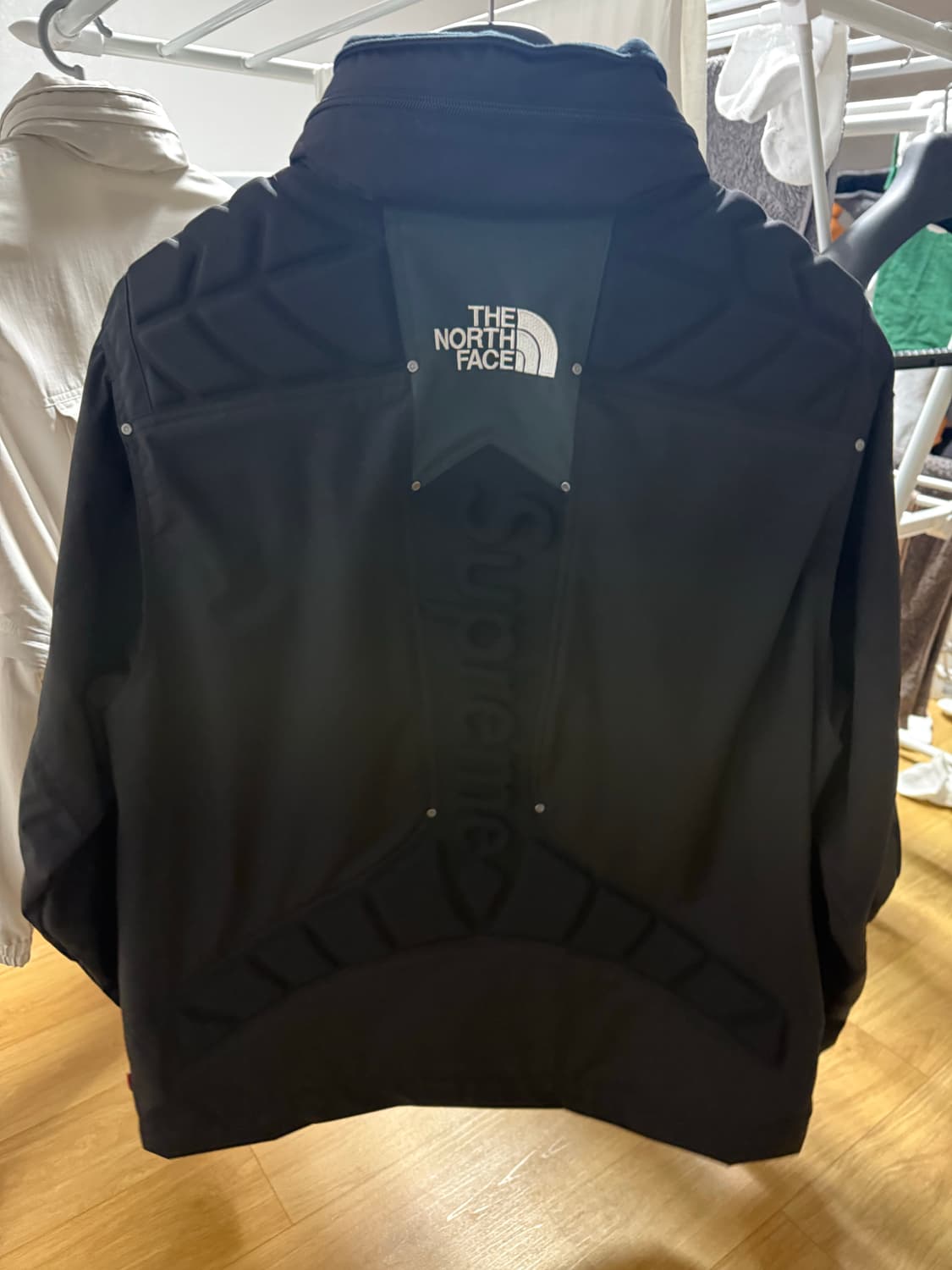 슈프림 x 노스페이스 스팁 테크 아포지 자켓 블랙 - 22FW L siz 상품이미지2