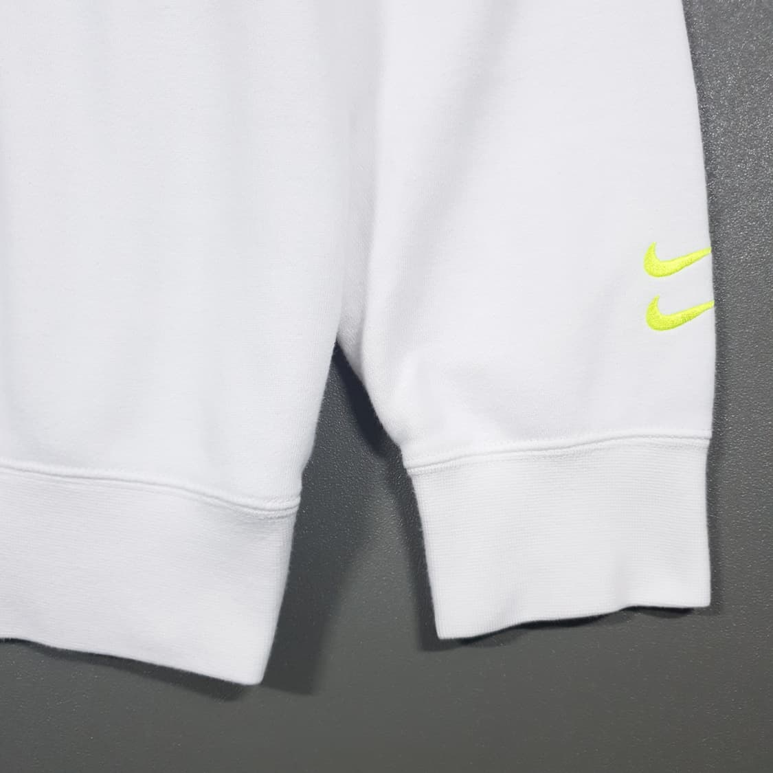 2XL) 나이키 NSW 더블 스우시 프렌치테리 화이트 맨투맨 스웻 110 상품이미지5