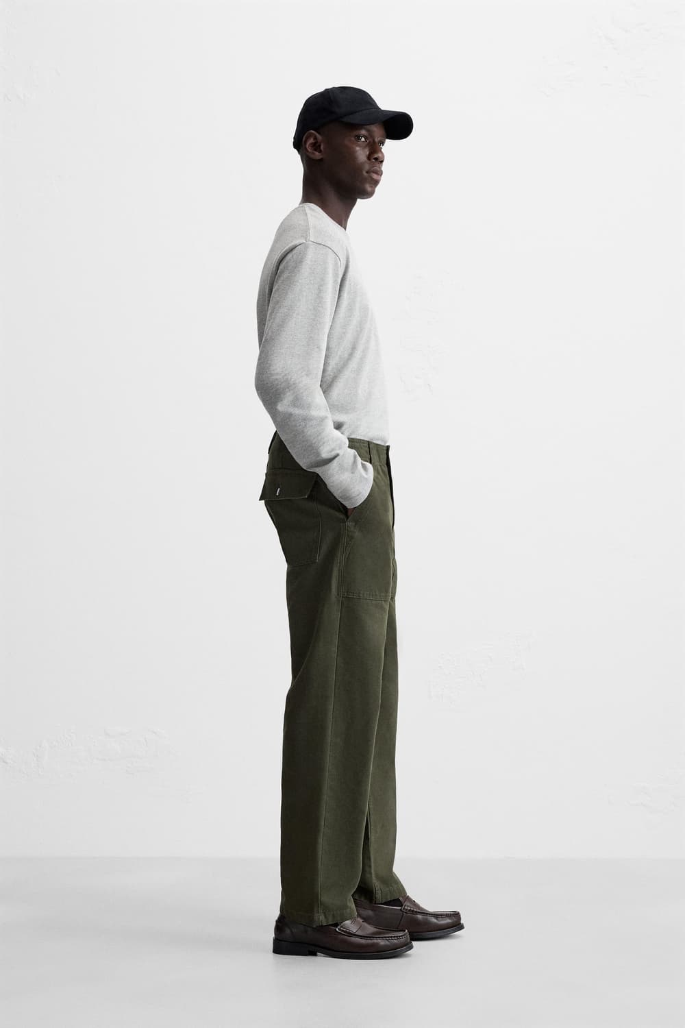 자라 스트레이트 레그 트라우저 패치 다크 카키 상품이미지1