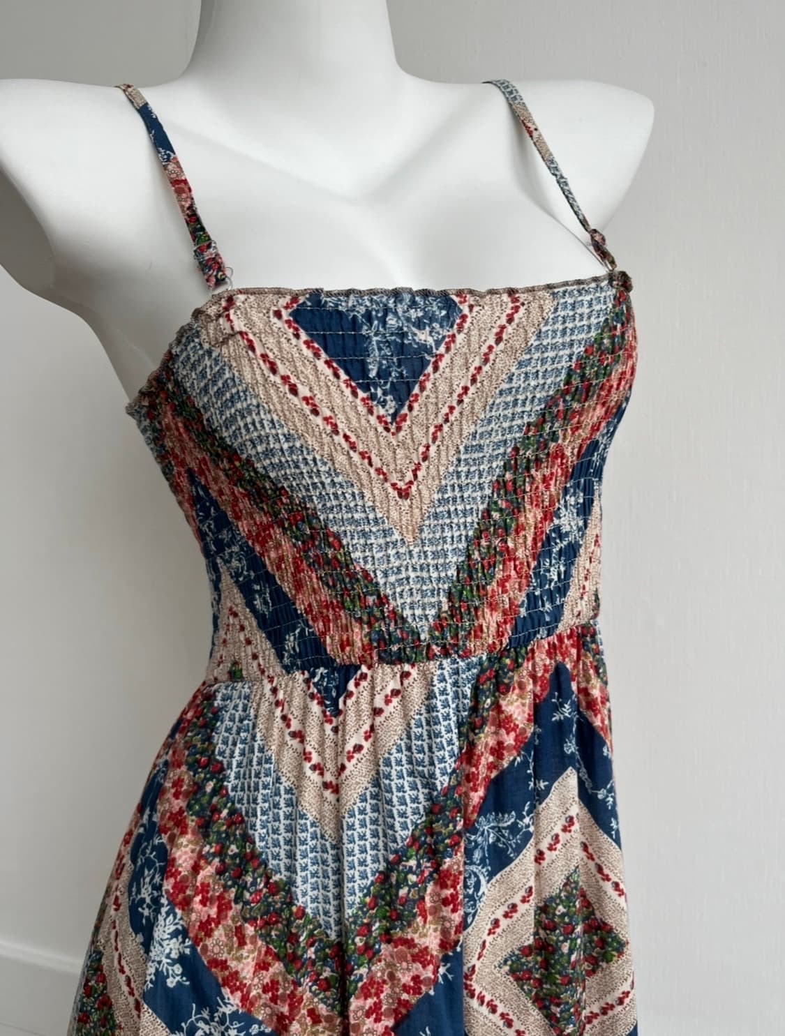 네이비 빈티지 패턴 슬리브리스 롱 원피스 상품이미지2