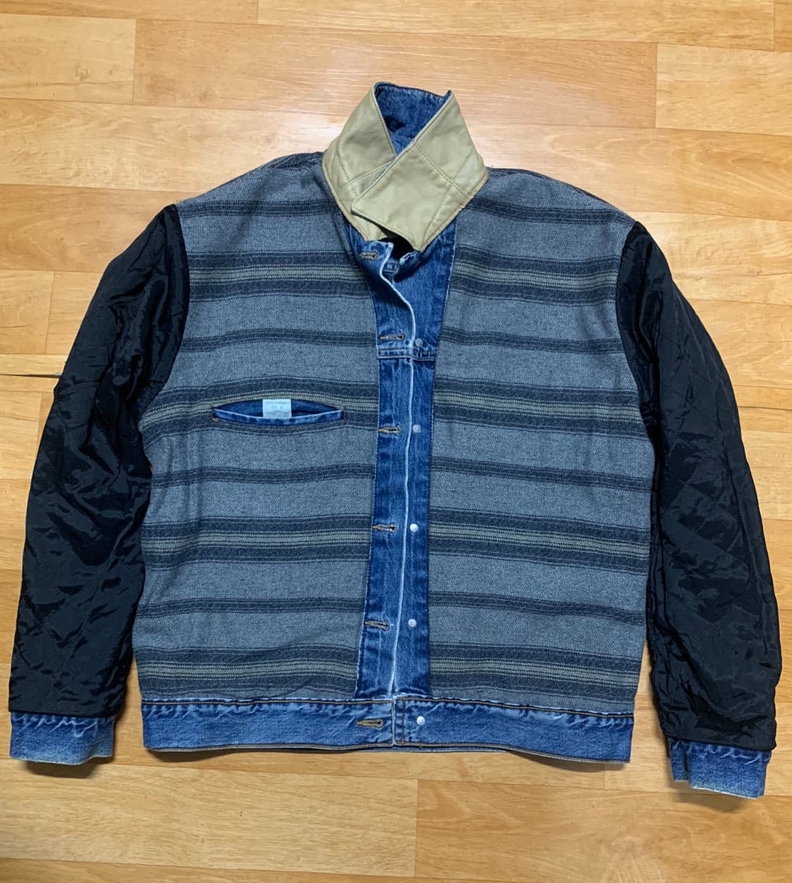 LEVIS 70602-0203 블랑킷-패티드 트러커 재킷 상품이미지6