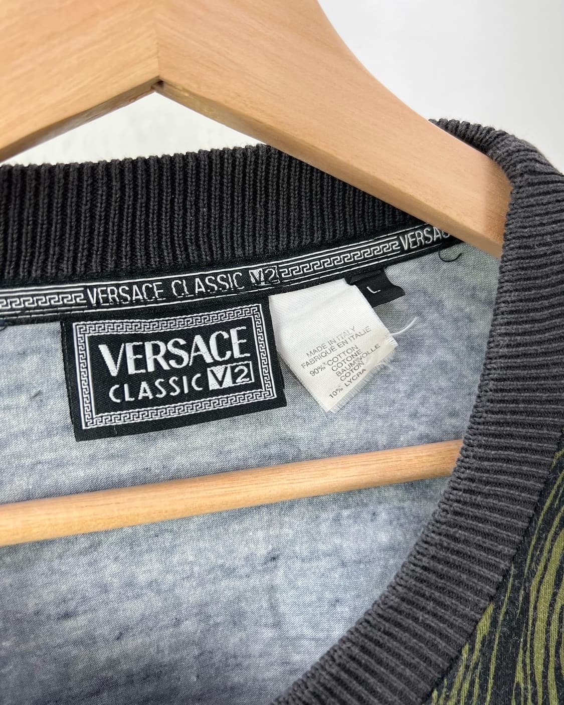 베르사체 클래식 V2 그린 패턴 롱슬리브  상품이미지6