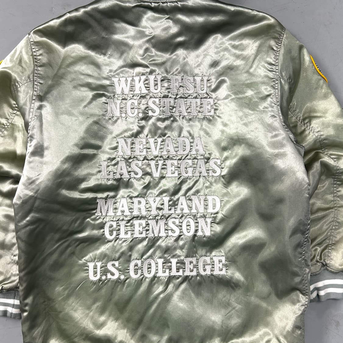 U.S. COLLEGE 와펜패치 후드 점퍼  상품이미지7