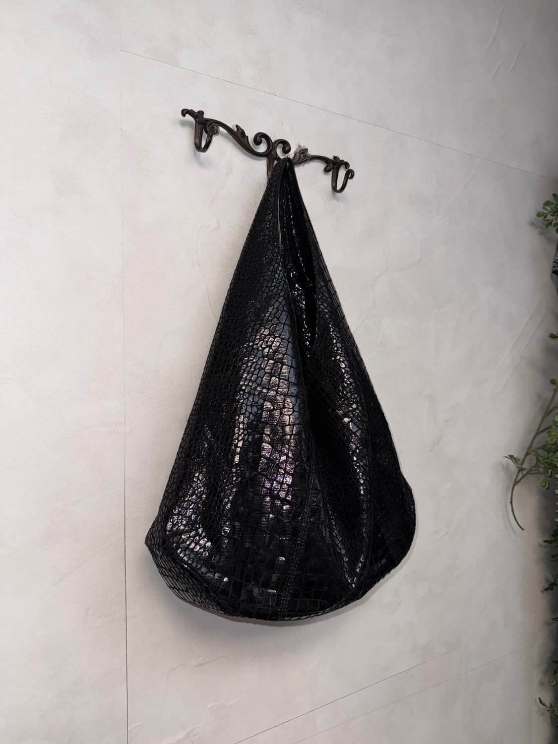 Black cracked python shopper bag  상품이미지2