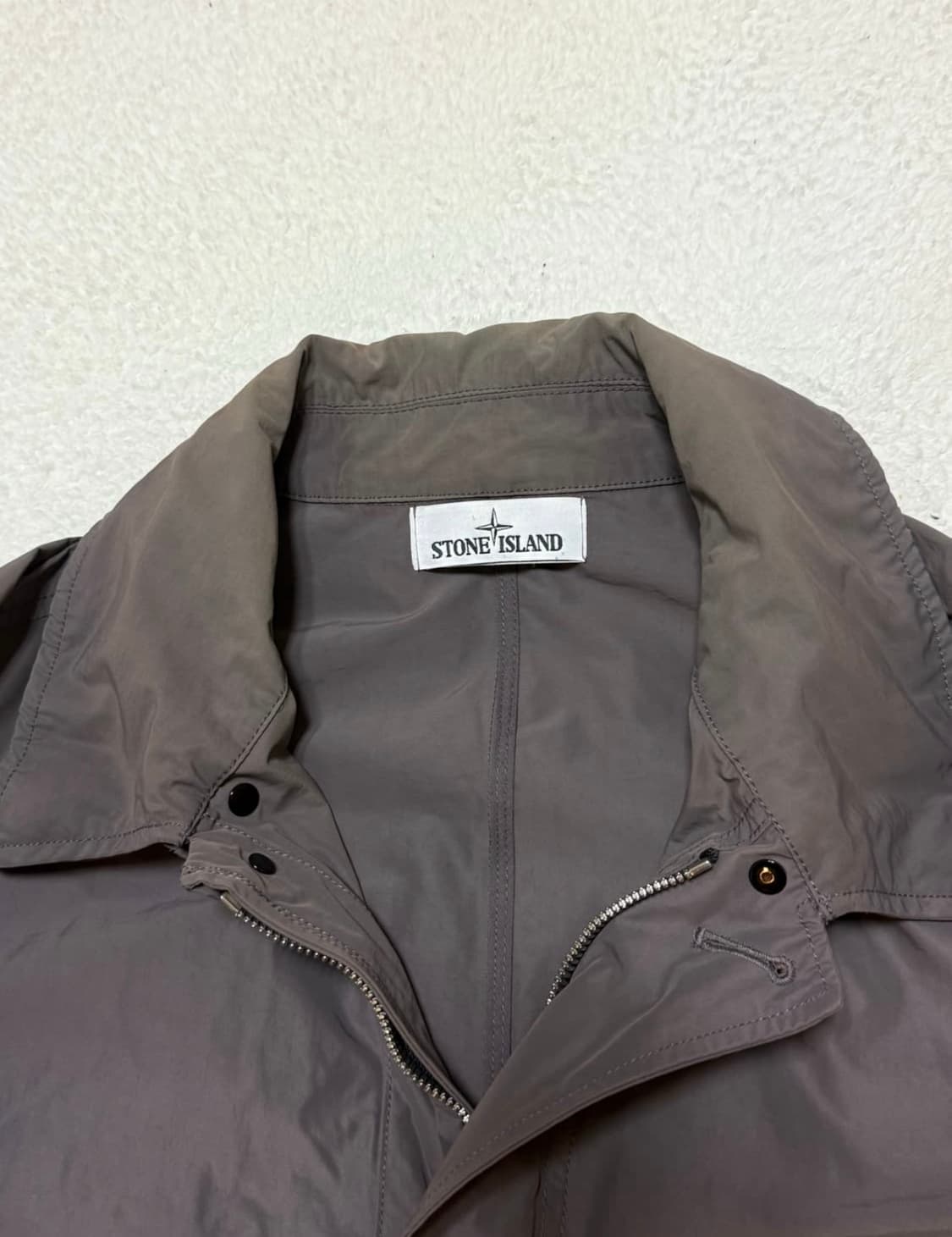 스톤아일랜드 마이크로랩스 트렌치코트 상품이미지4