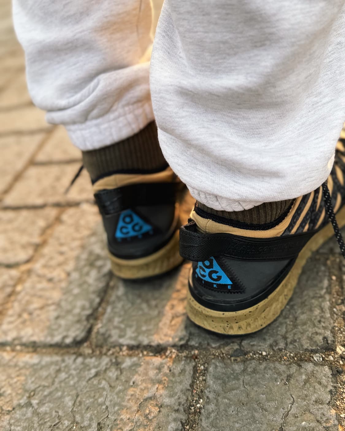 나이키 ACG 리액트 테라 고베 파라슈트 베이지 US7.5 상품이미지10