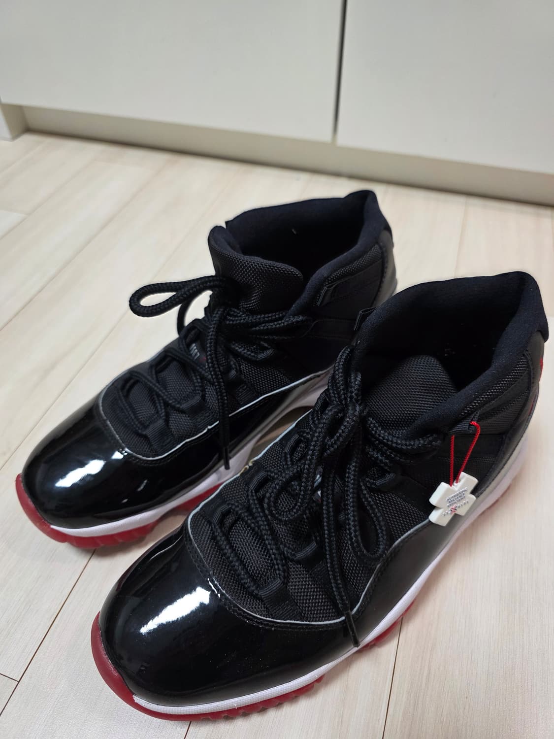 조던11 레트로 브레드 [275] 상품이미지4