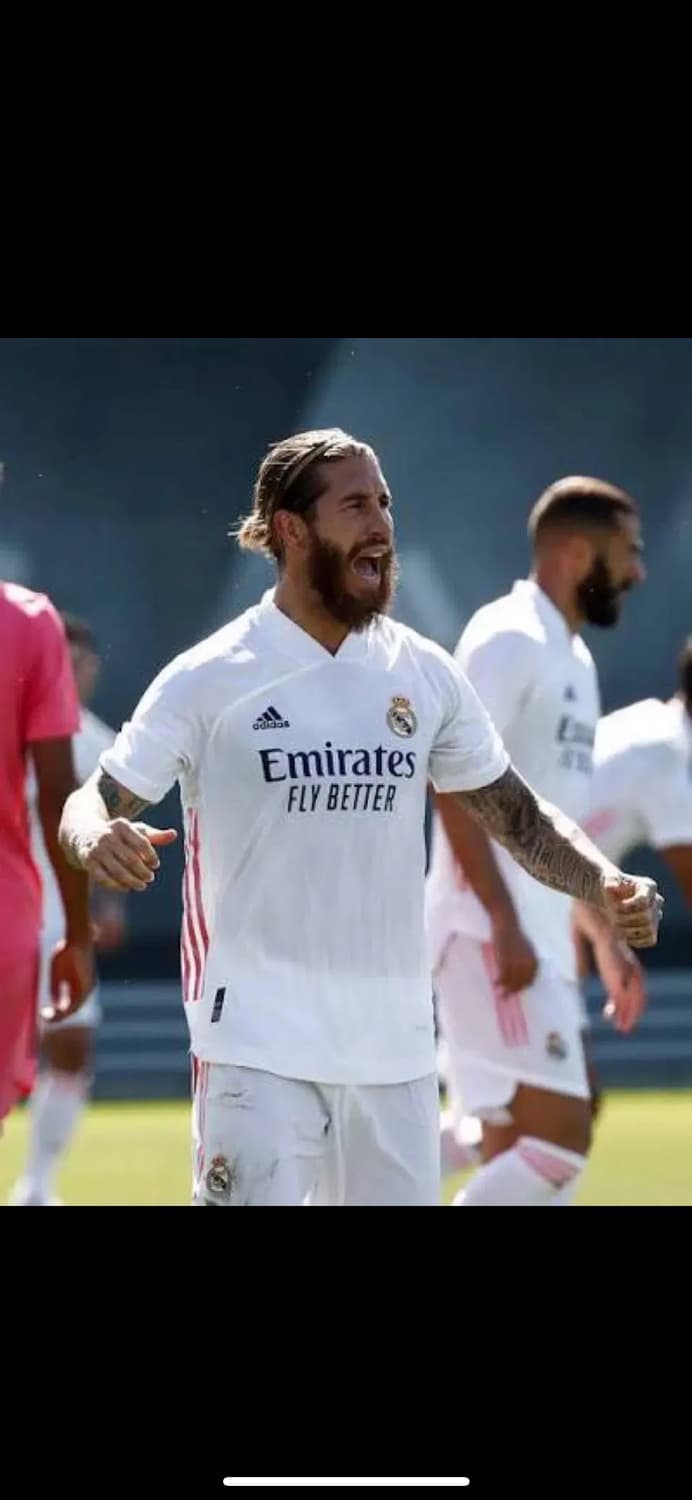 20-21 레알마드리드 홈 세르히오 라모스 유니폼 정품 상품이미지3