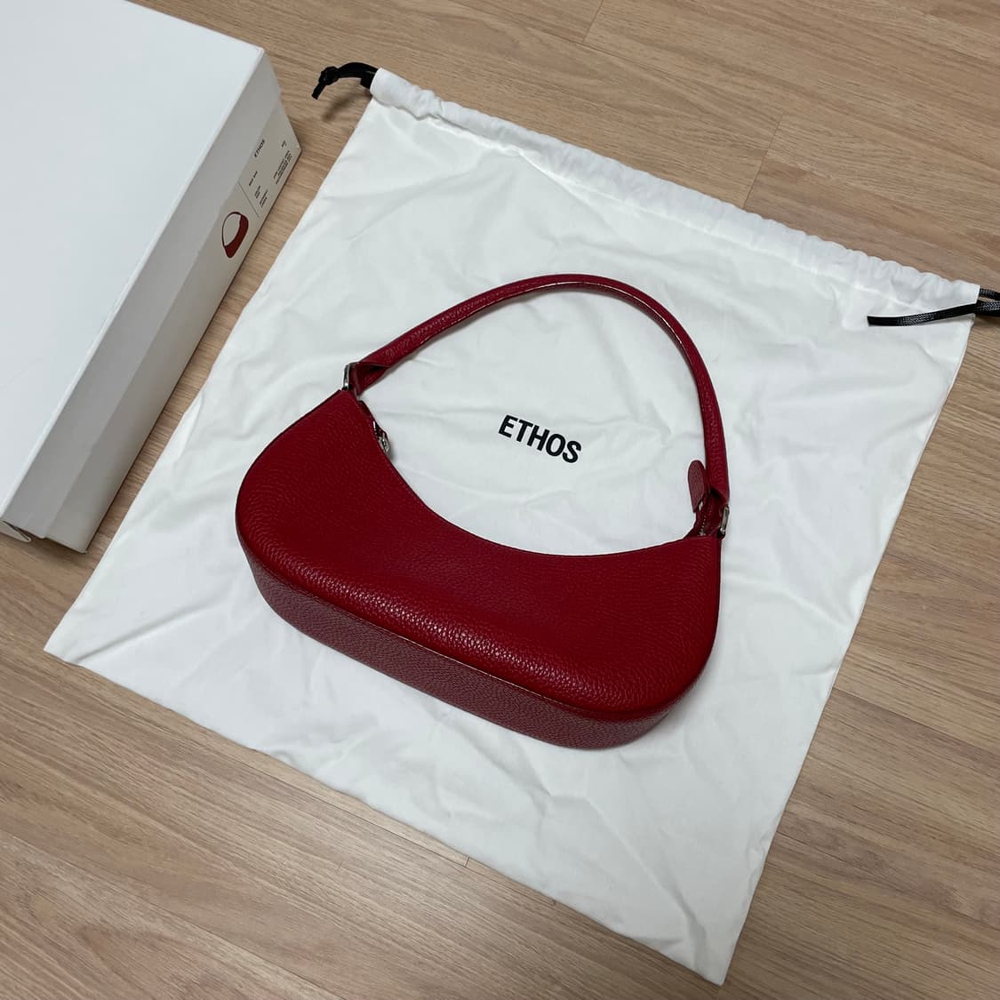 에토스 보트백 레드 상품이미지9
