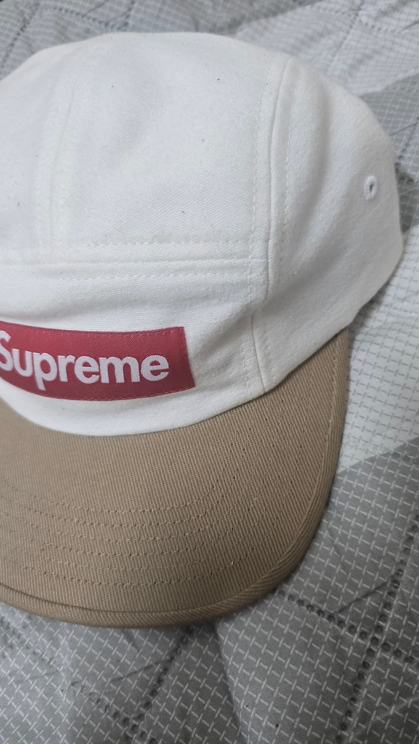 [새상품]슈프림 투톤 캠프캡 화이트 - 23FW 상품이미지4