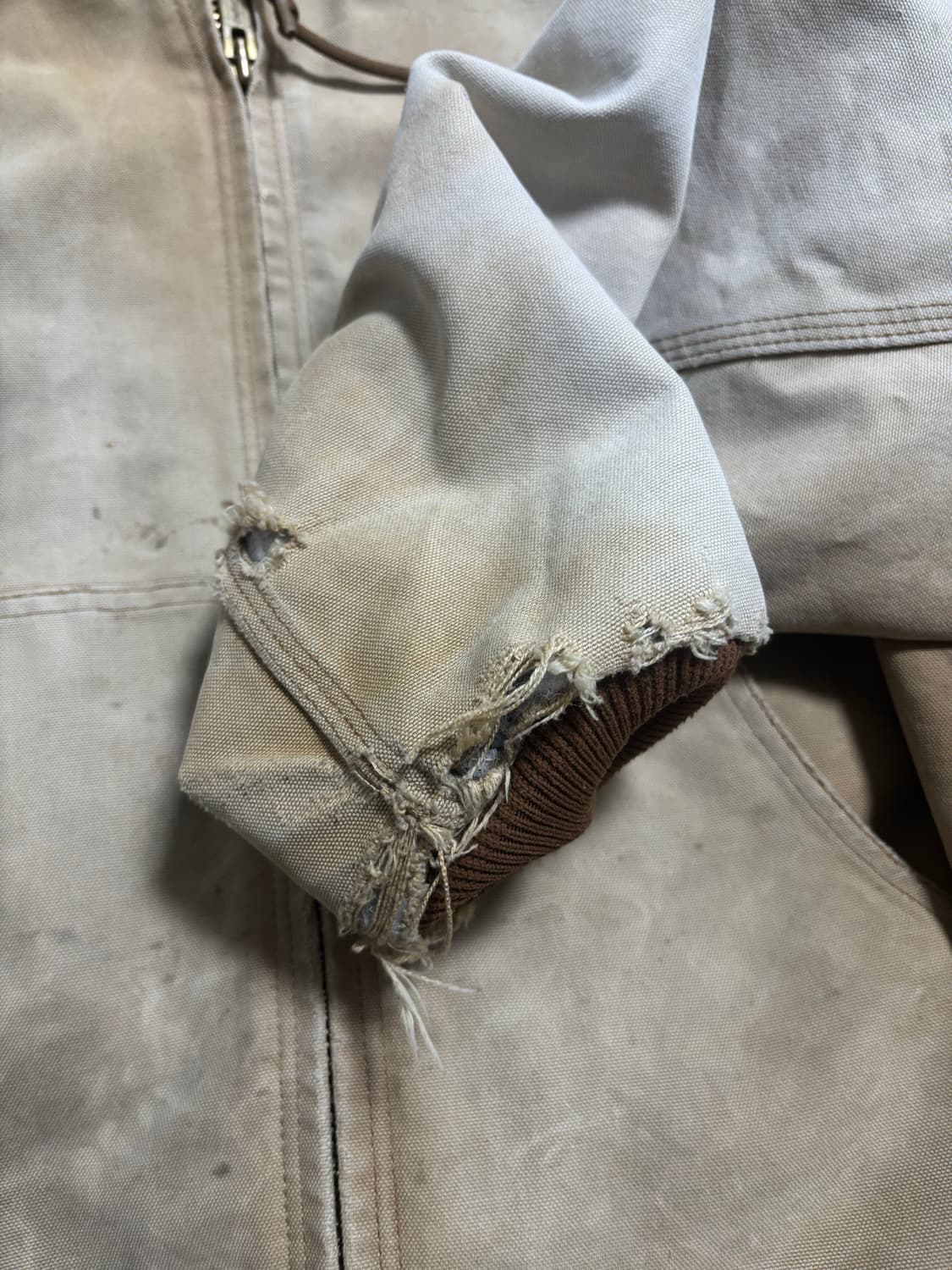 칼하트 j140 덕액티브자켓 상품이미지4