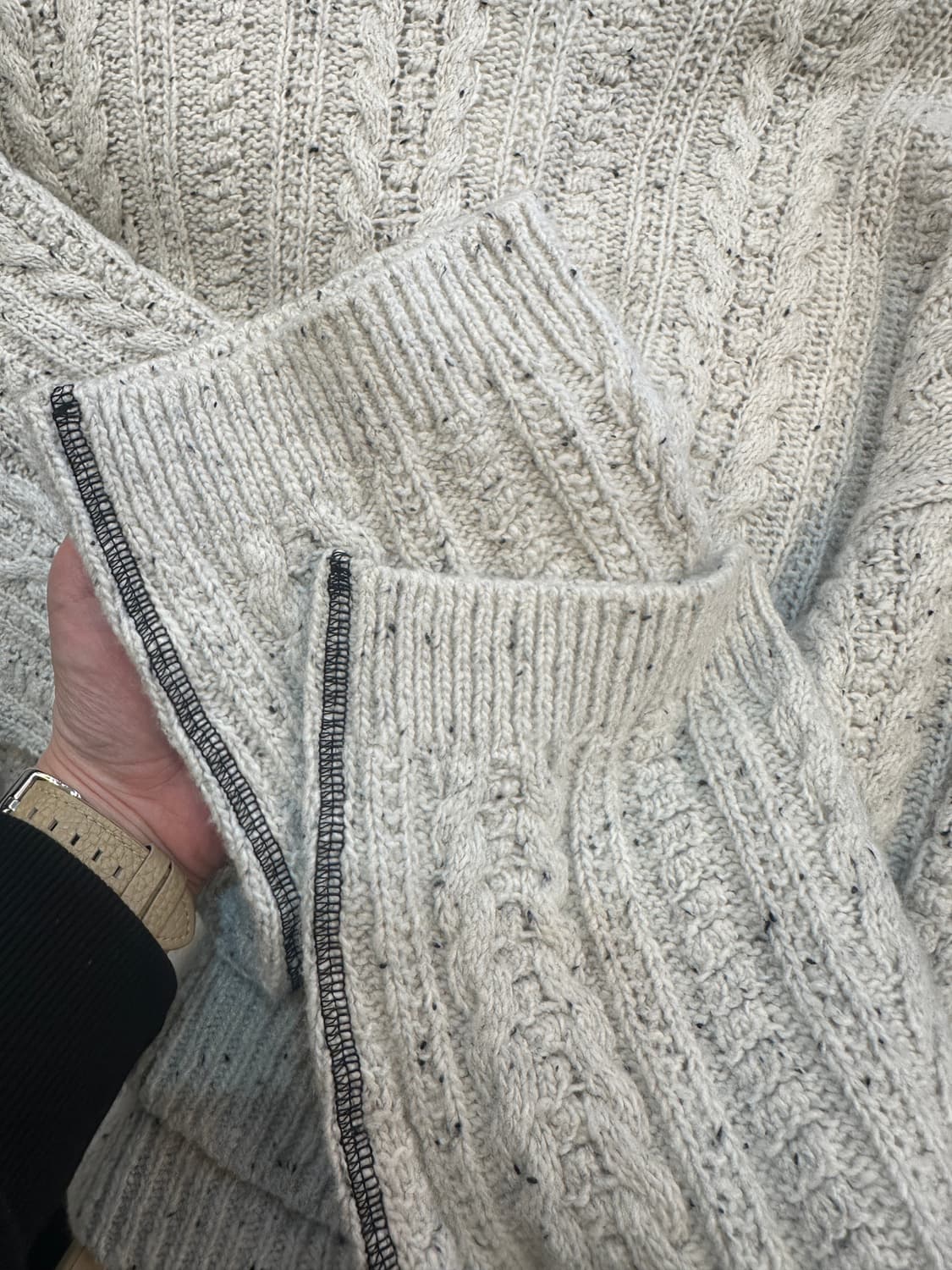 M) 빔바이롤라 라이트 그레이 꽈배기 루즈핏 니트티 상품이미지5