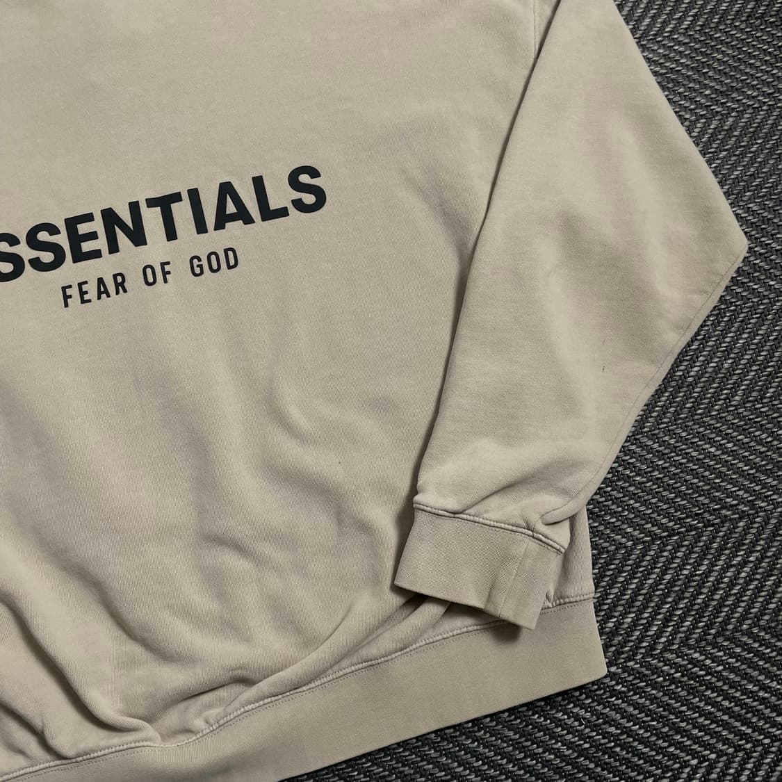 피어오브갓 에센셜 빅로고 박시핏 크림 롱 슬리브 o 4415 상품이미지2