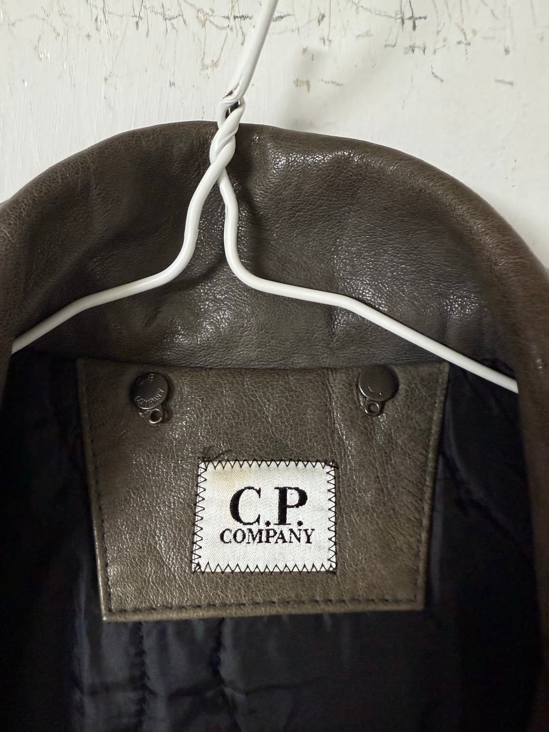 C.P Company 고글후드 분리형 아카이브 양가죽자켓 상품이미지4