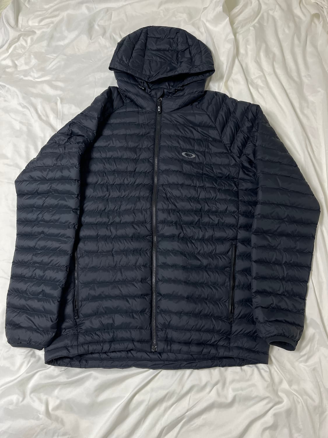 오클리 경량패딩 XL 상품이미지1