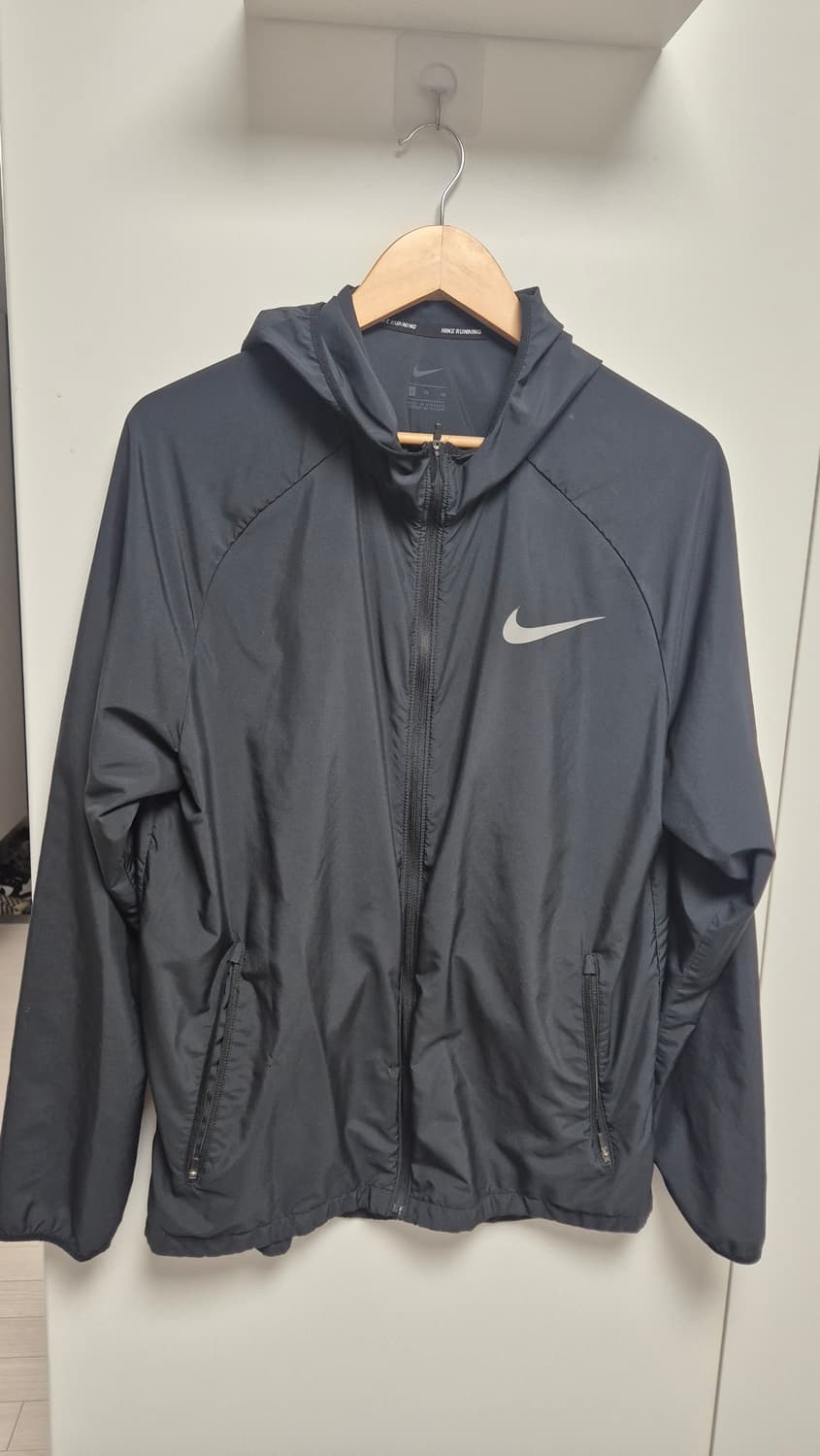 나이키 드라이핏 러닝 바람막이 XL 상품이미지1