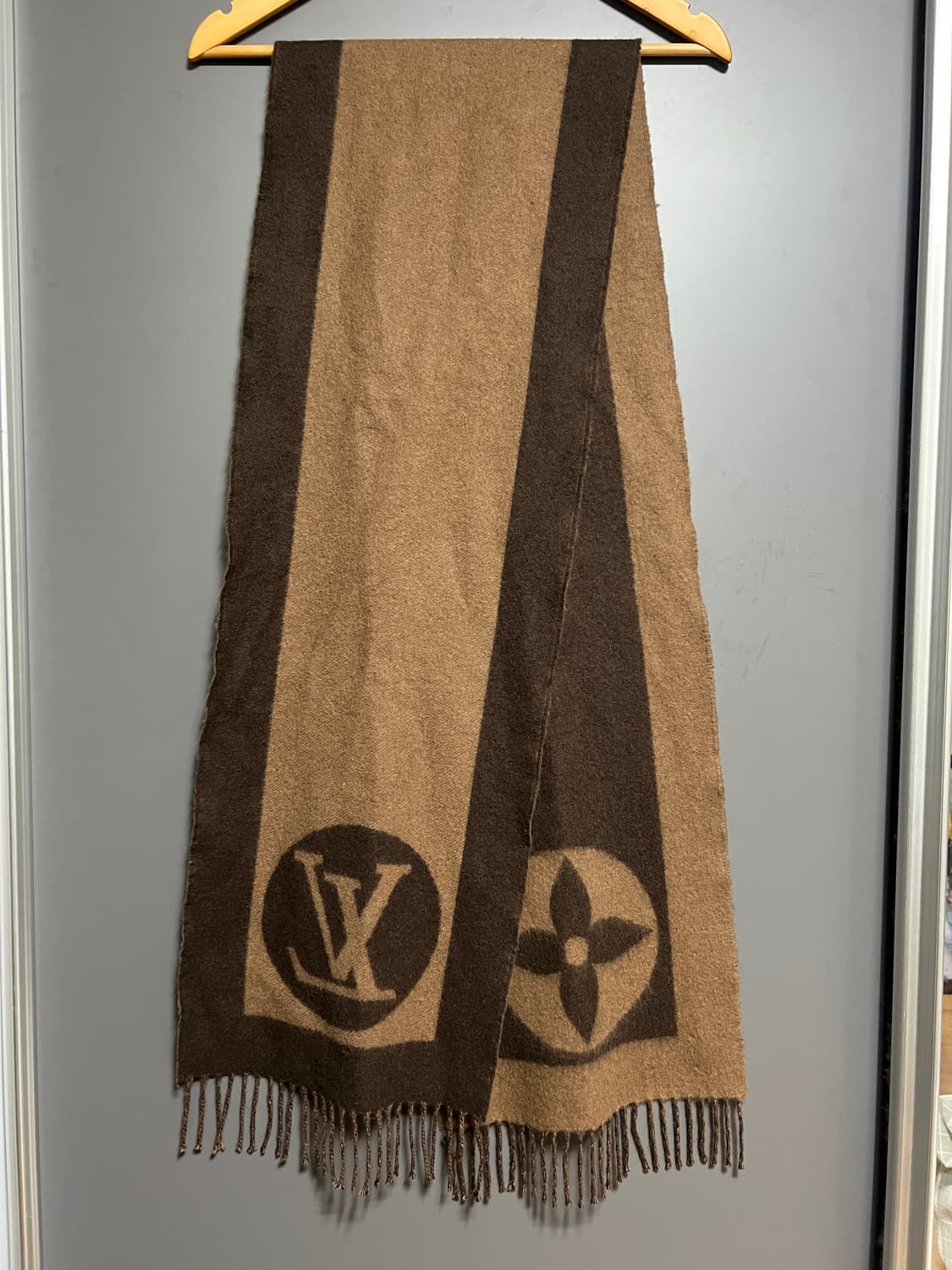 루이비통 Cardiff 머플러 상품이미지5