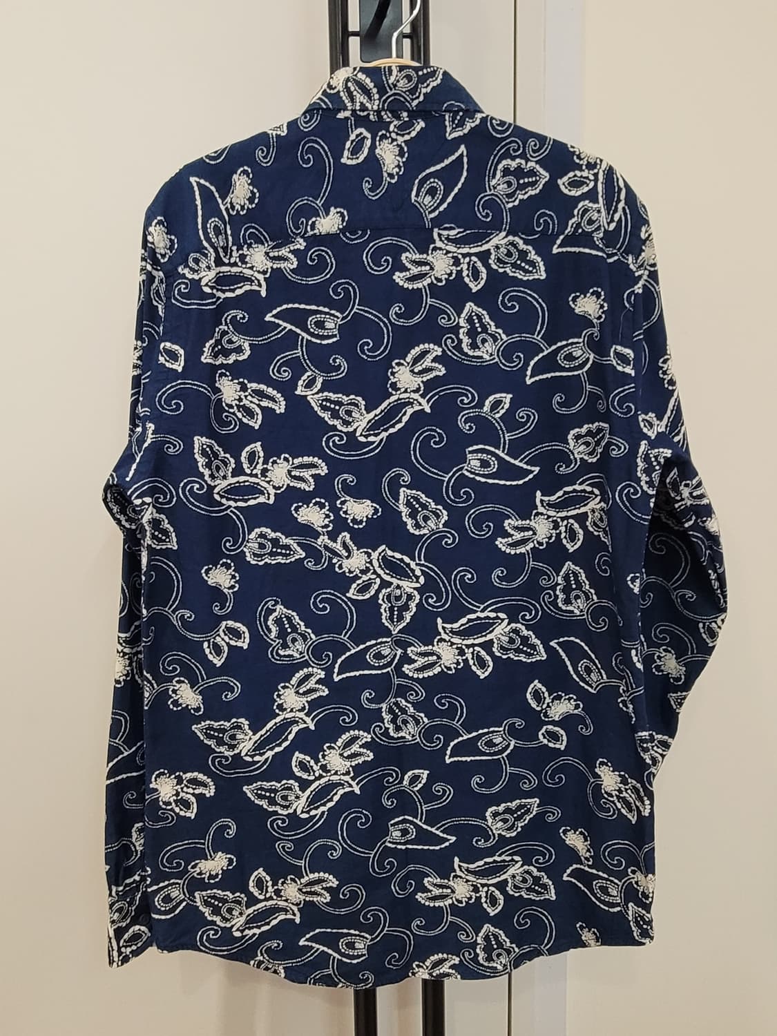 타미힐피거 페이즐리 패턴 셔츠 리얼 인디고 남성 95~100 상품이미지9