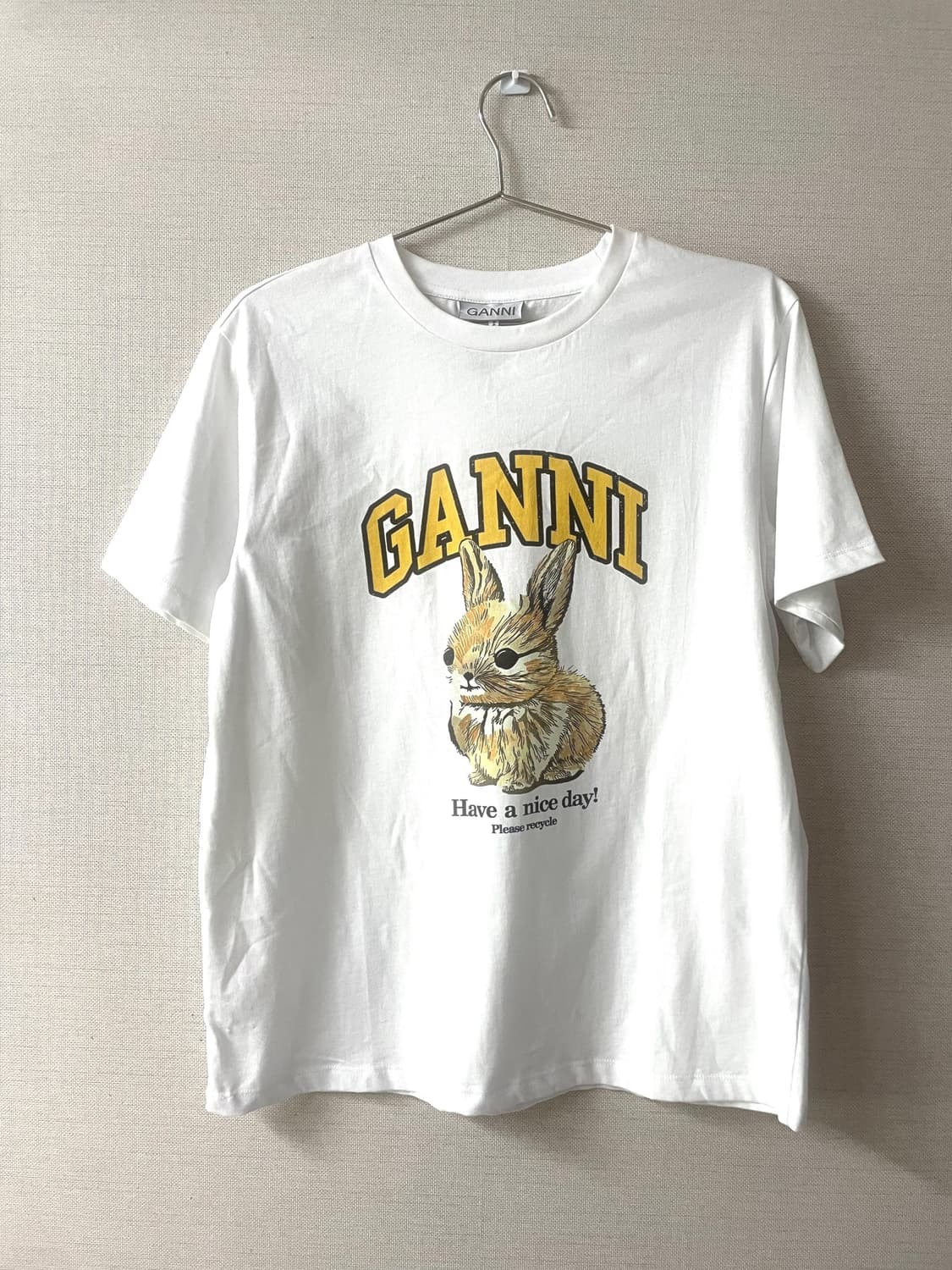 *유일매물* Ganni bunny Tee 가니 버니토끼반팔티셔츠아일릿깔 상품이미지1