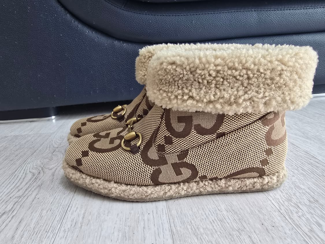 (정품) 구찌 GG 홀스빗 부츠 36 (털 어그부츠 명품 여자 신발) 상품이미지4