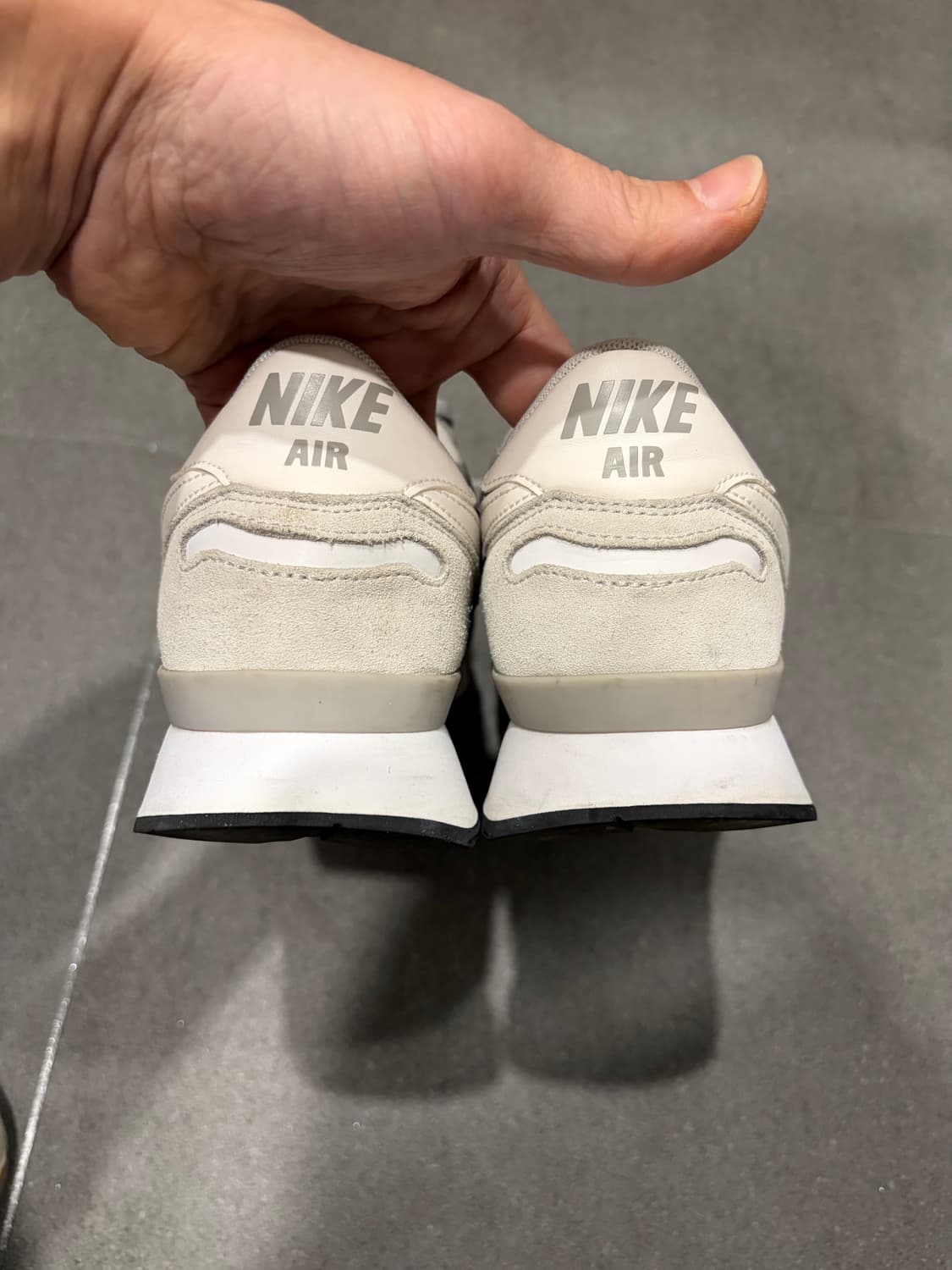 나이키 에어 볼텍스 그레이 270 상품이미지4