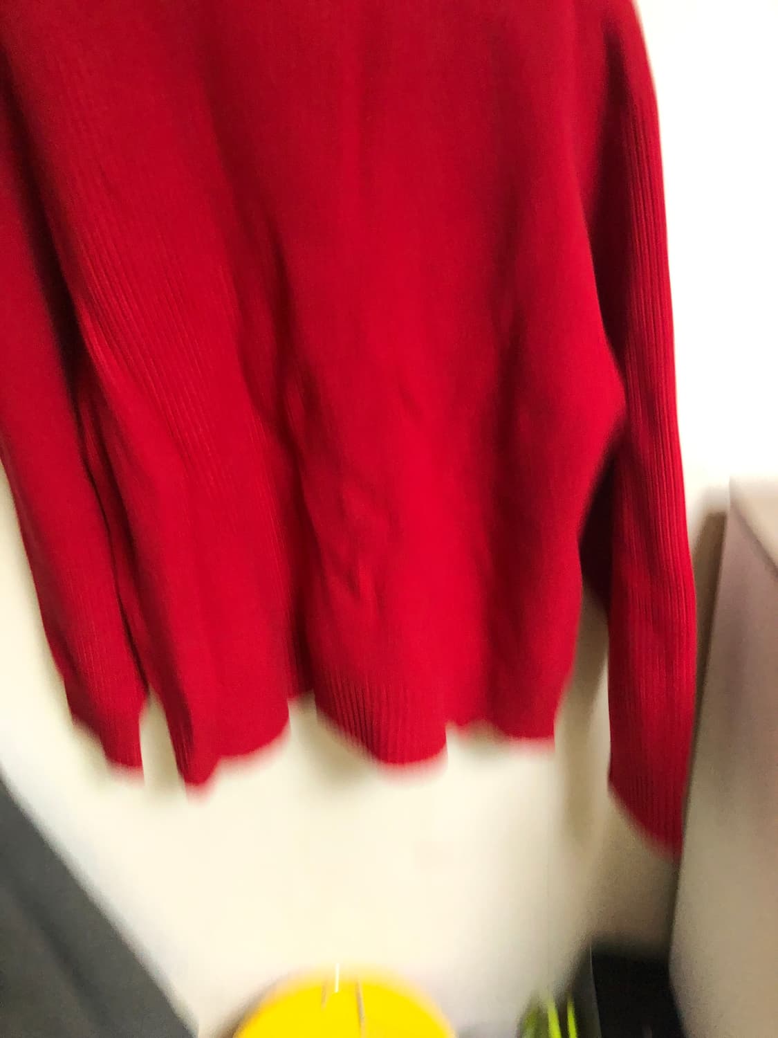 [새상품] 퍼스트 플로어 라운드넥 가디건 비비드 레드 50 사이즈 상품이미지5