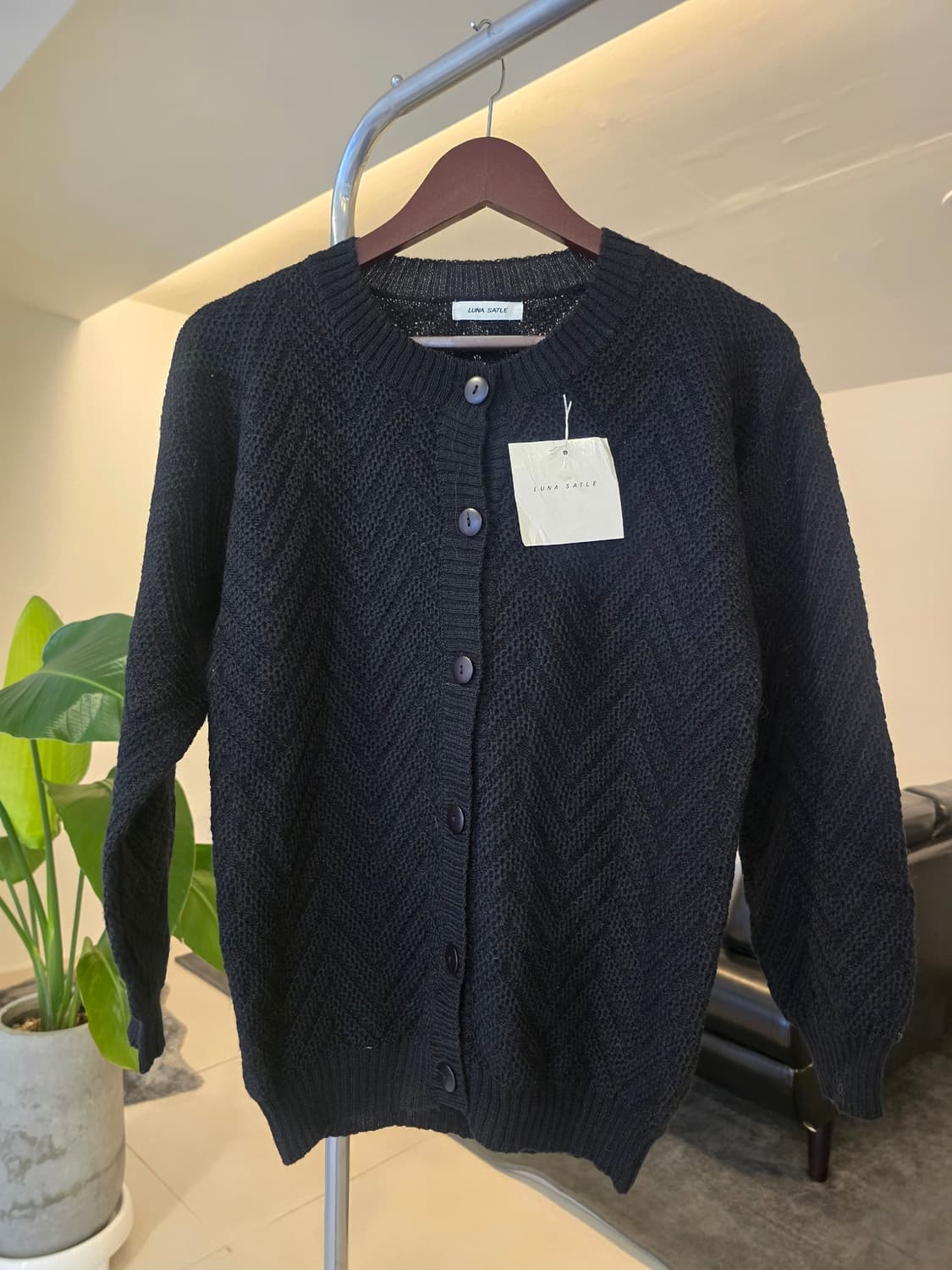 블랙니트 상품이미지1