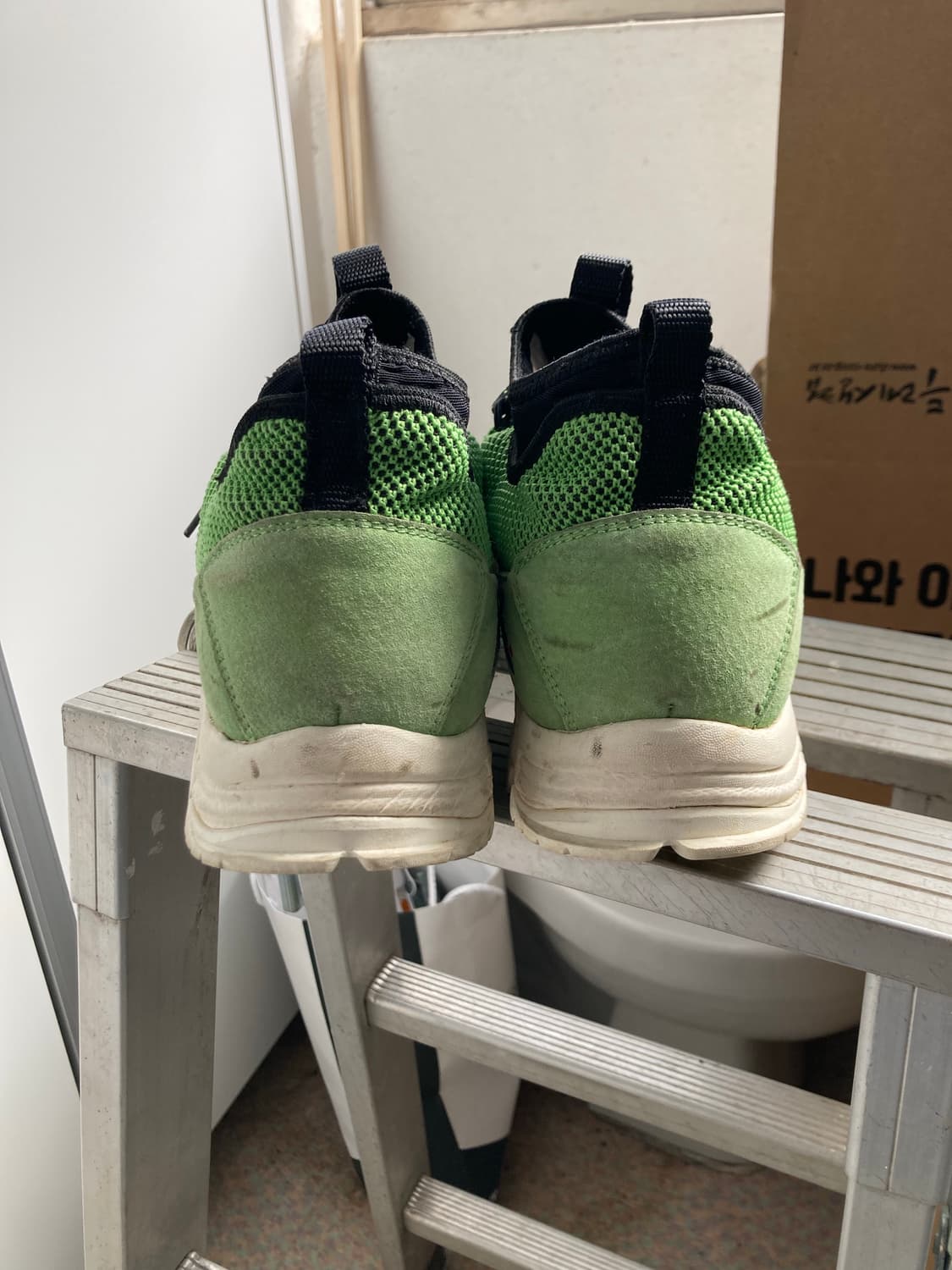 로아 하이킹 daiquiri mid 42사이즈 상품이미지4