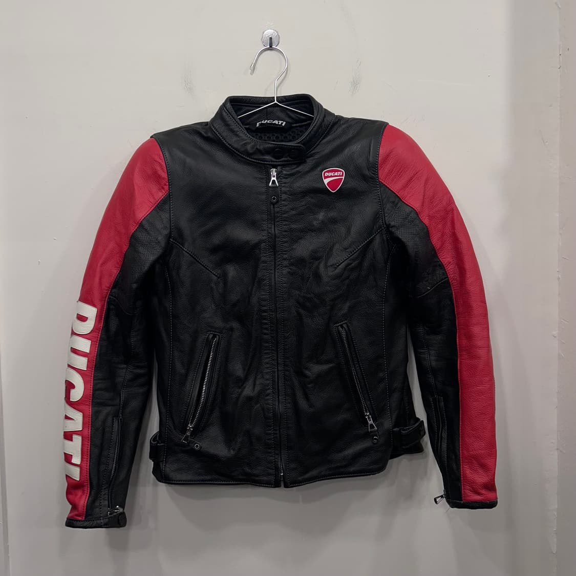 DUCATI C3 카우하이드 쉴드 바이커자켓 상품이미지2