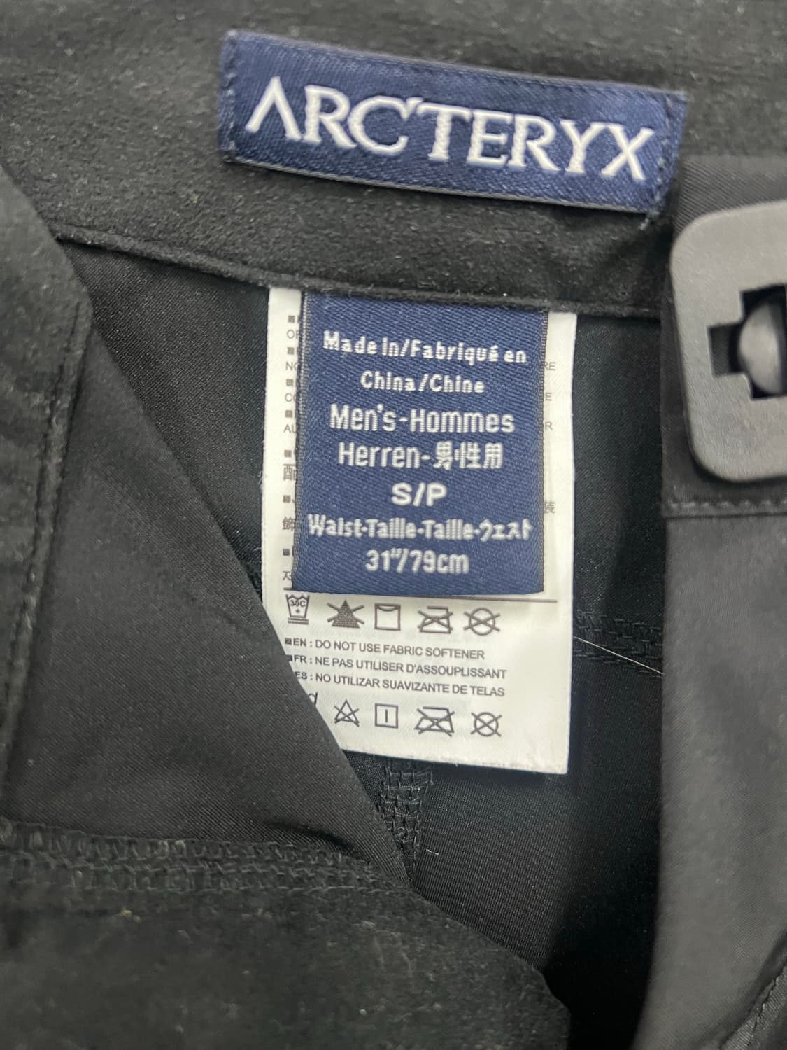 ARCTERYX 블랙 바지  상품이미지2