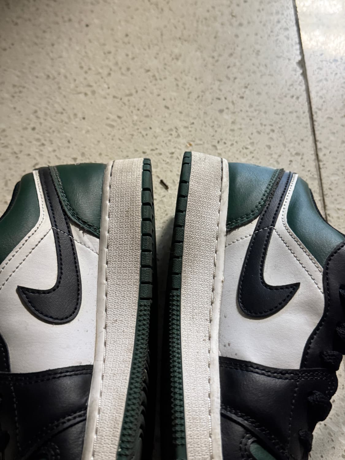 gs 조던1 로우 그린토 240  상품이미지4