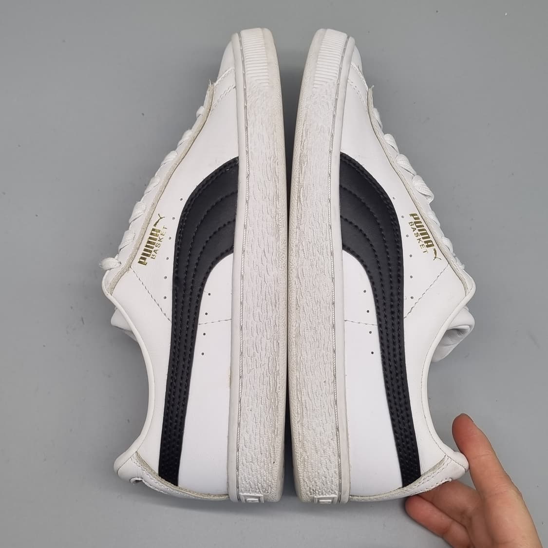 푸마 바스켓 클래식 흰검 스니커즈 225 상품이미지5