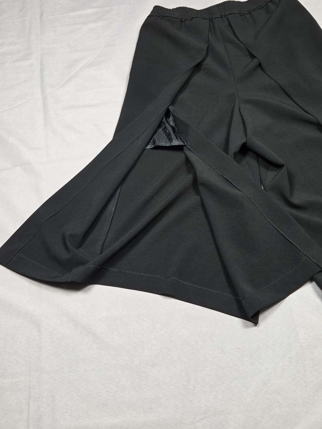 [시스템] 백 슬릿 밴딩 와이드 팬츠 | S00106 상품이미지5