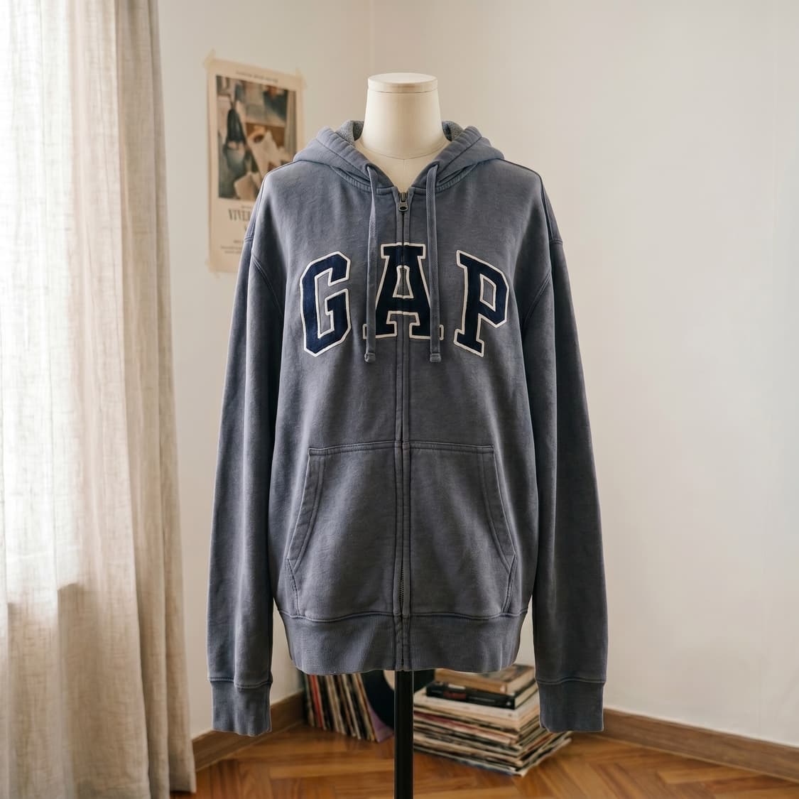 GAP 다크그레이 집업 상품이미지1
