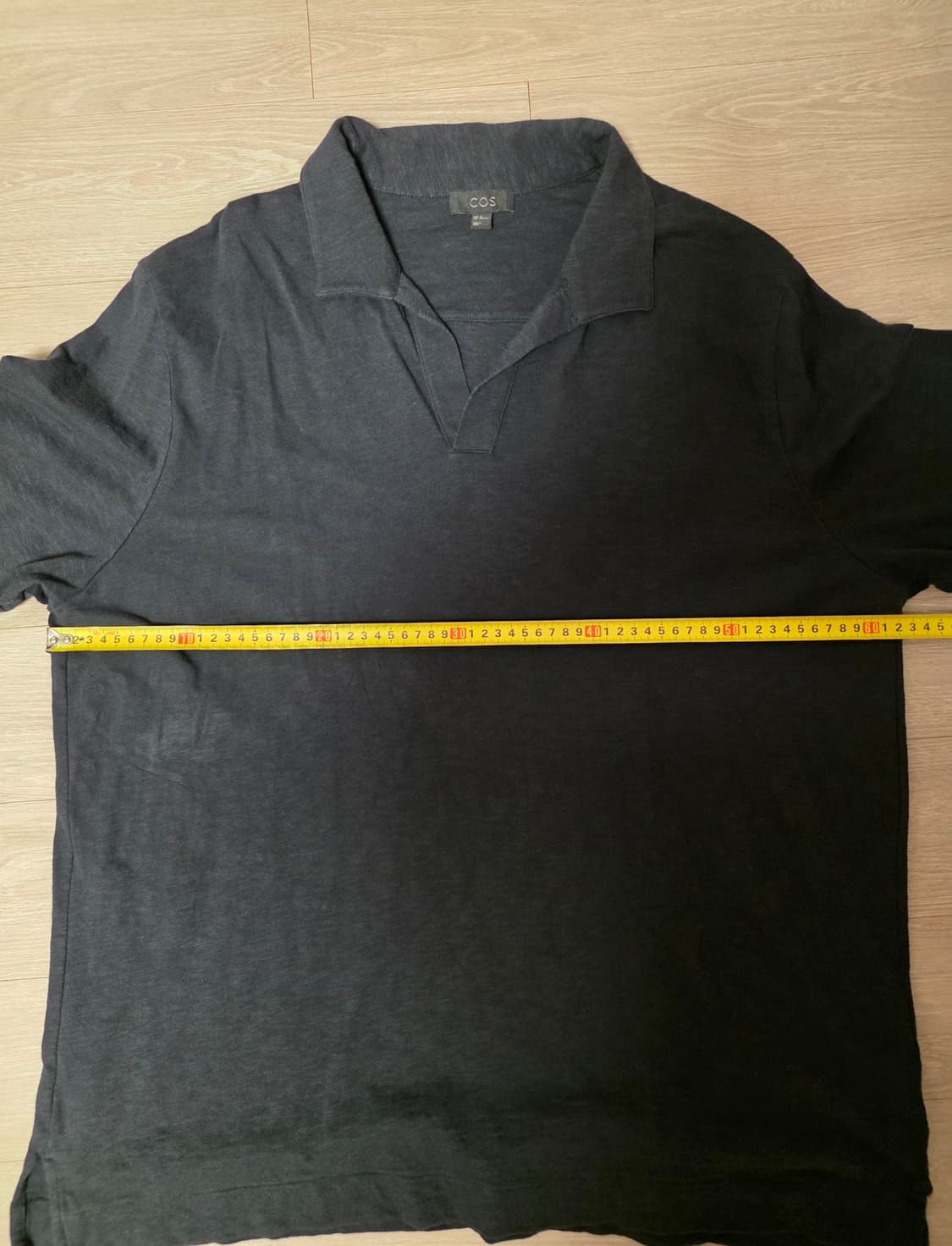 COS 반팔 Cotten 100%  Black 카라티 XL

Cotten 상품이미지6
