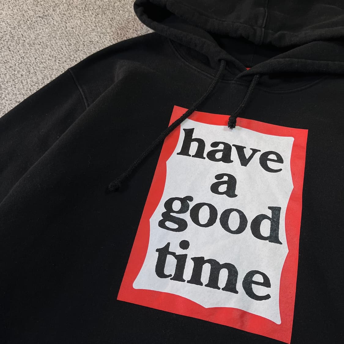 해브 어 굿 타임 빅로고 후드티 상품이미지2