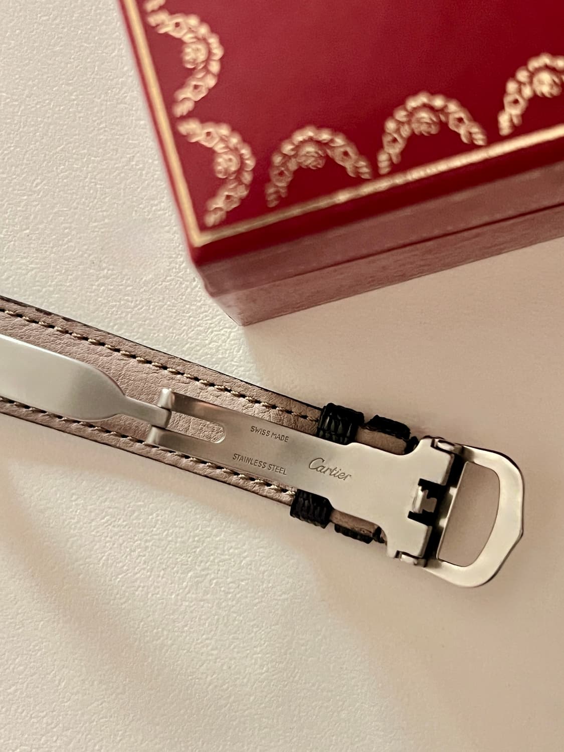CARTIER 까르띠에 머스트 드 방돔 루이 시계 (30mm) 상품이미지3