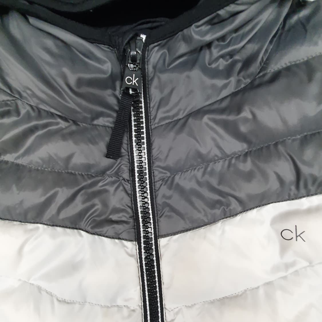 캘빈클라인 디운 패딩조끼 상품이미지2