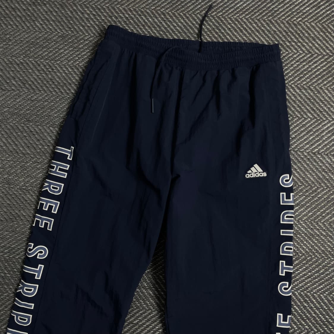 아디다스 사이드로고 나일론 우븐 조거 팬츠o 4374 상품이미지3