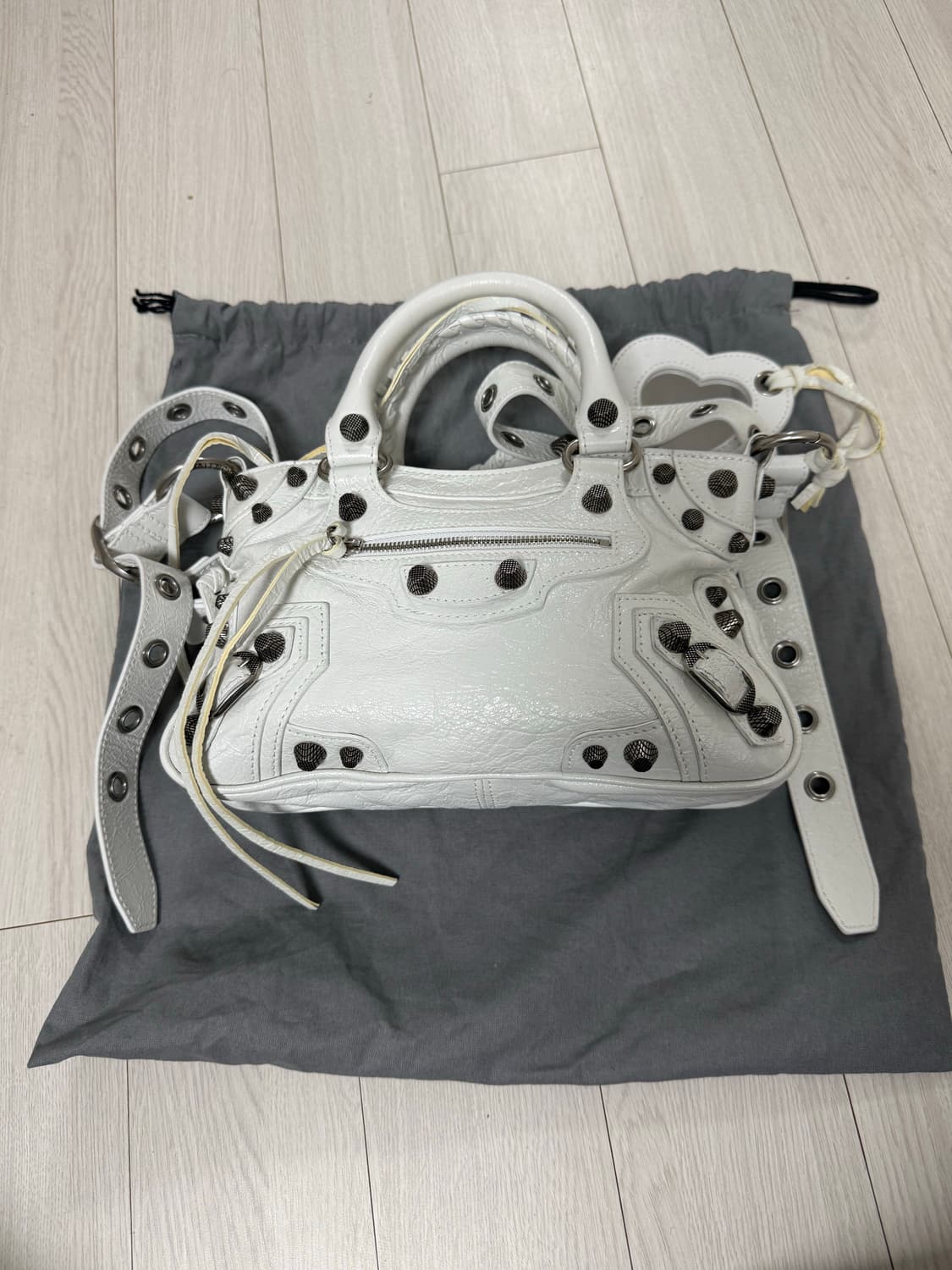 발렌시아가 네오 카골 스몰 화이트 르카골 상품이미지2